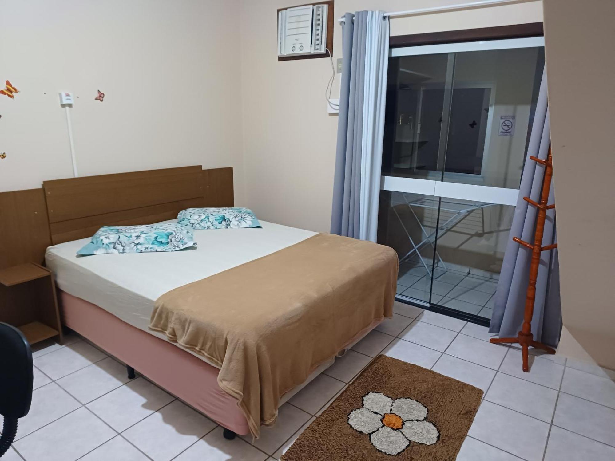 Хостел Lagoa Center House Флорианополис Экстерьер фото